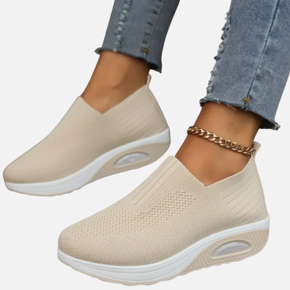 Women's Breathable Knit Slip-On Sneakers