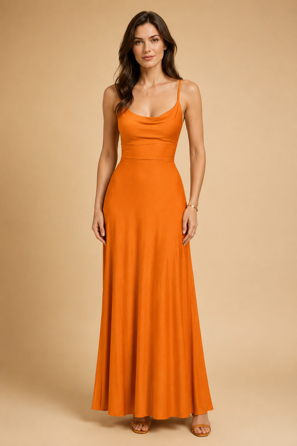 FREYA | Stylish elegance and sustainability in this maxi dress 5