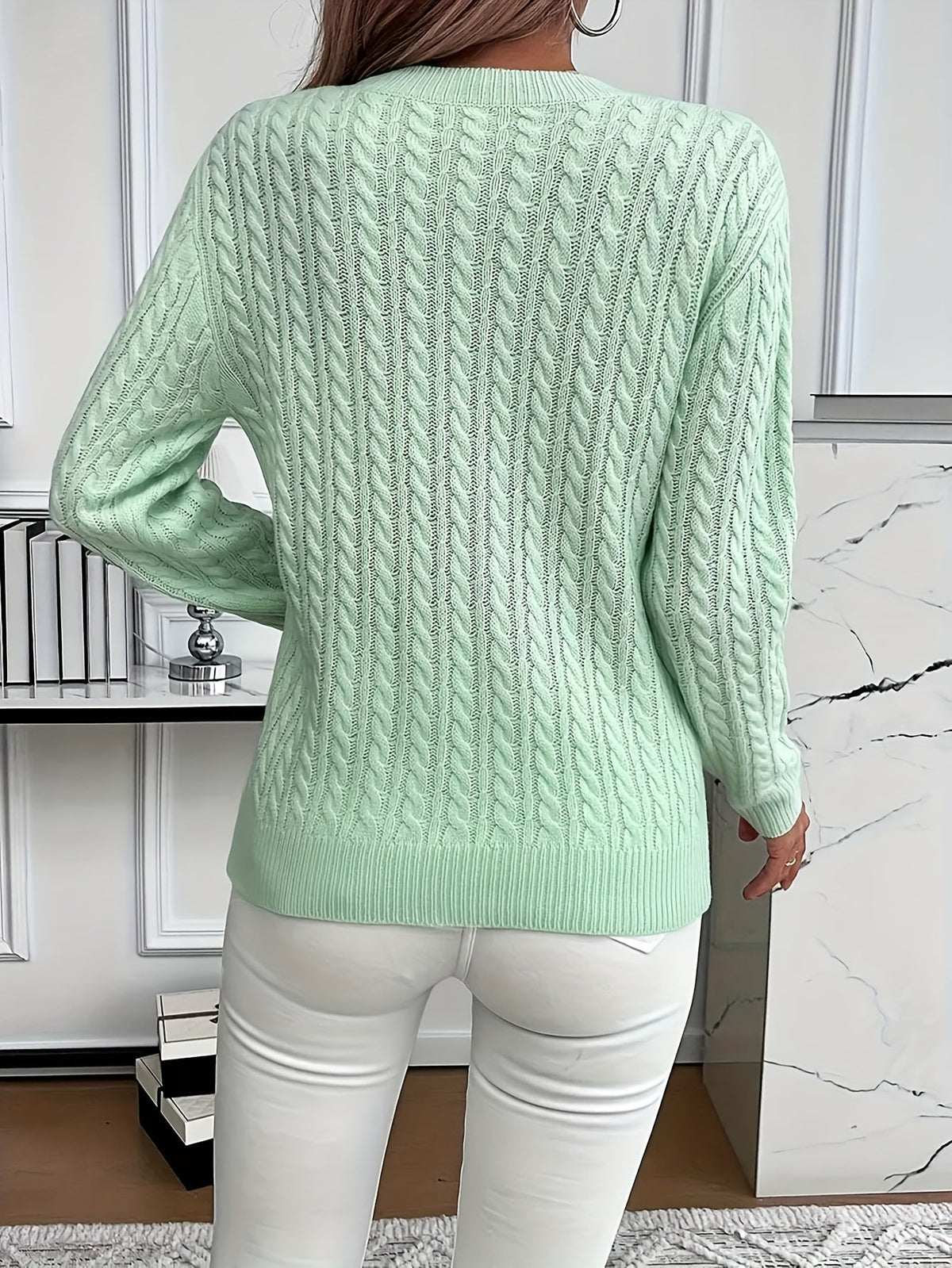 Faye | Cable-Knit Round Neck Sweater 1