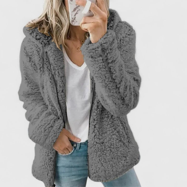 Hylenyahh | Comfortable Jacket 2