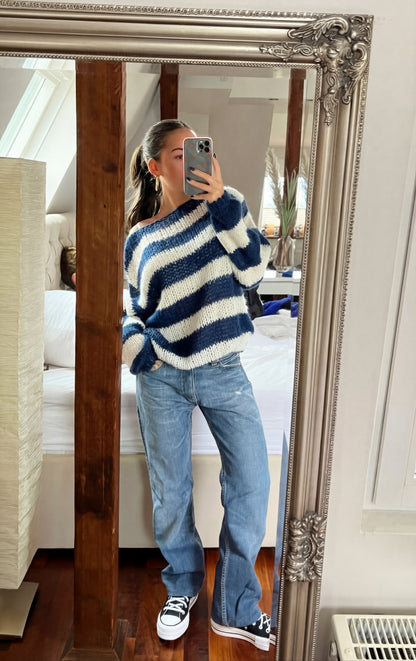 Juna | Women's asymmetrical textured sweater 1
