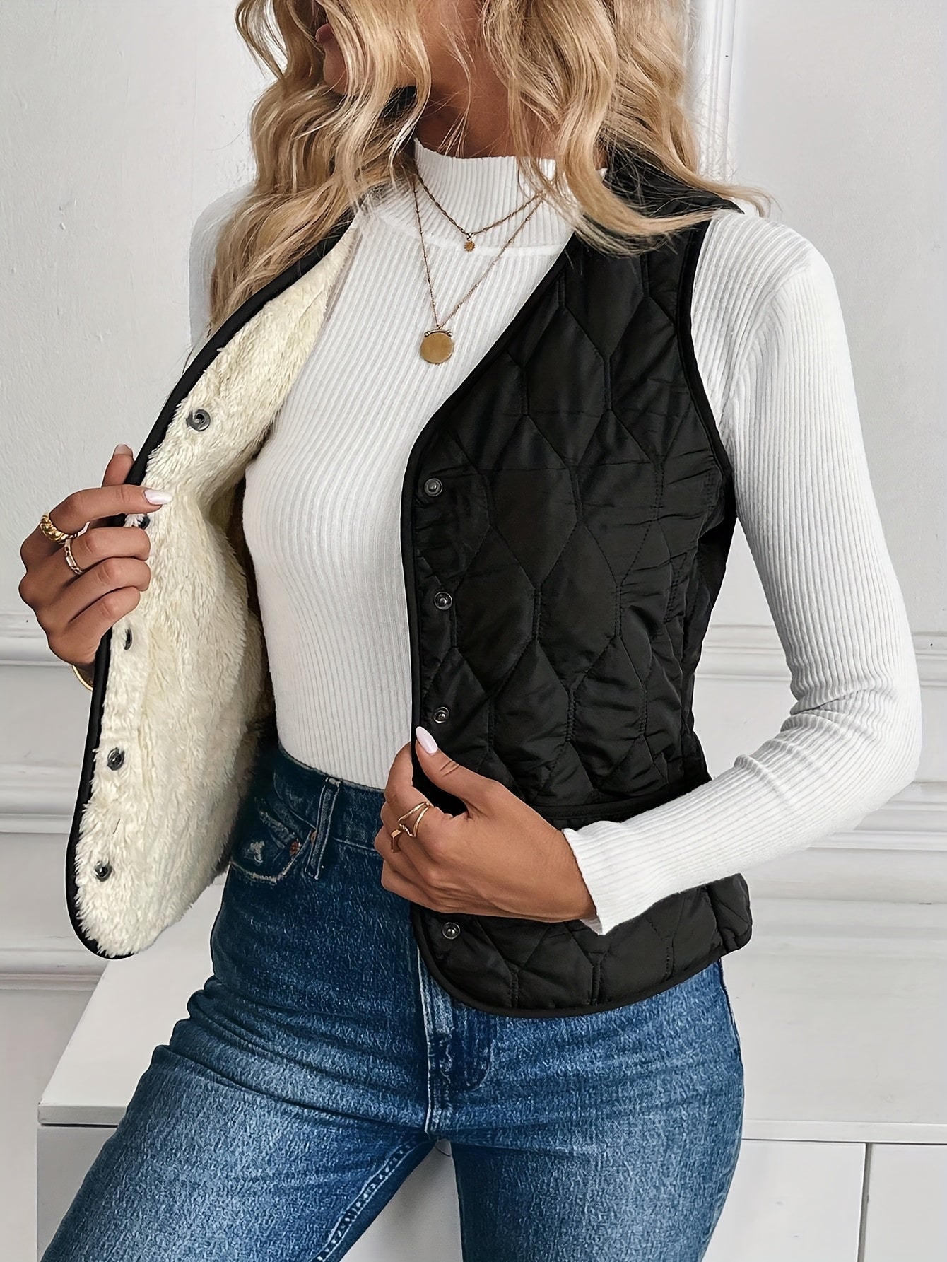 Kendra | Reversible Quilted Vest 3
