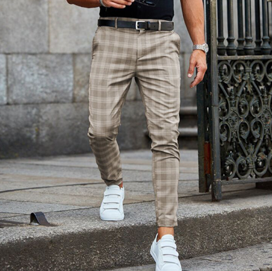 Pantalones chinos elásticos a cuadros para hombre 2