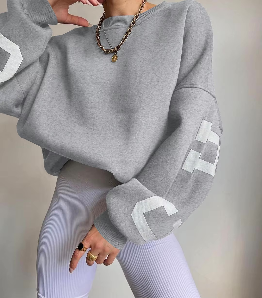 Women's Sweatshirt – Oversized Graphic Crewneck