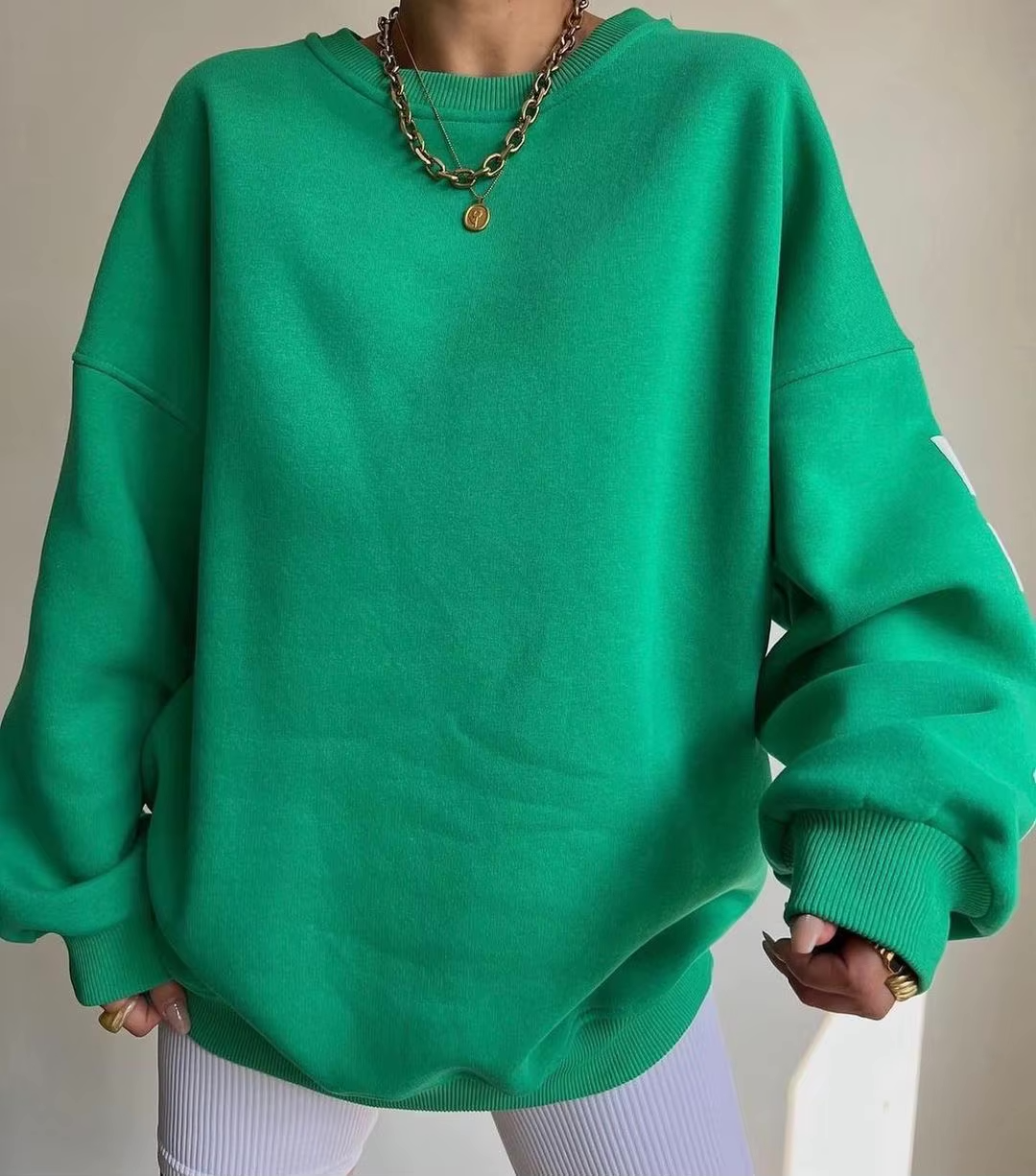 Women's Sweatshirt – Oversized Graphic Crewneck