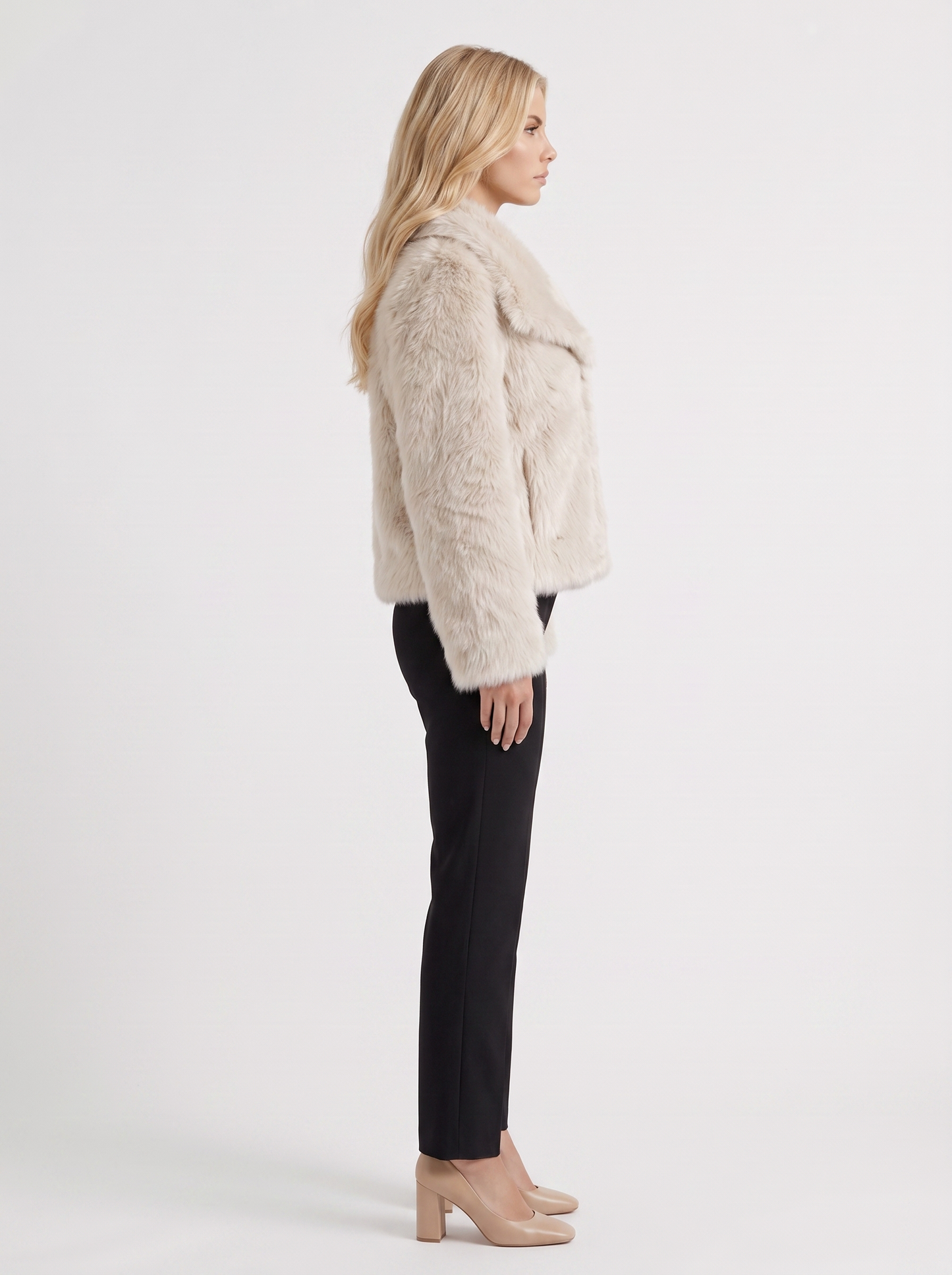 Talia Shaggy Jacket - Off White 3