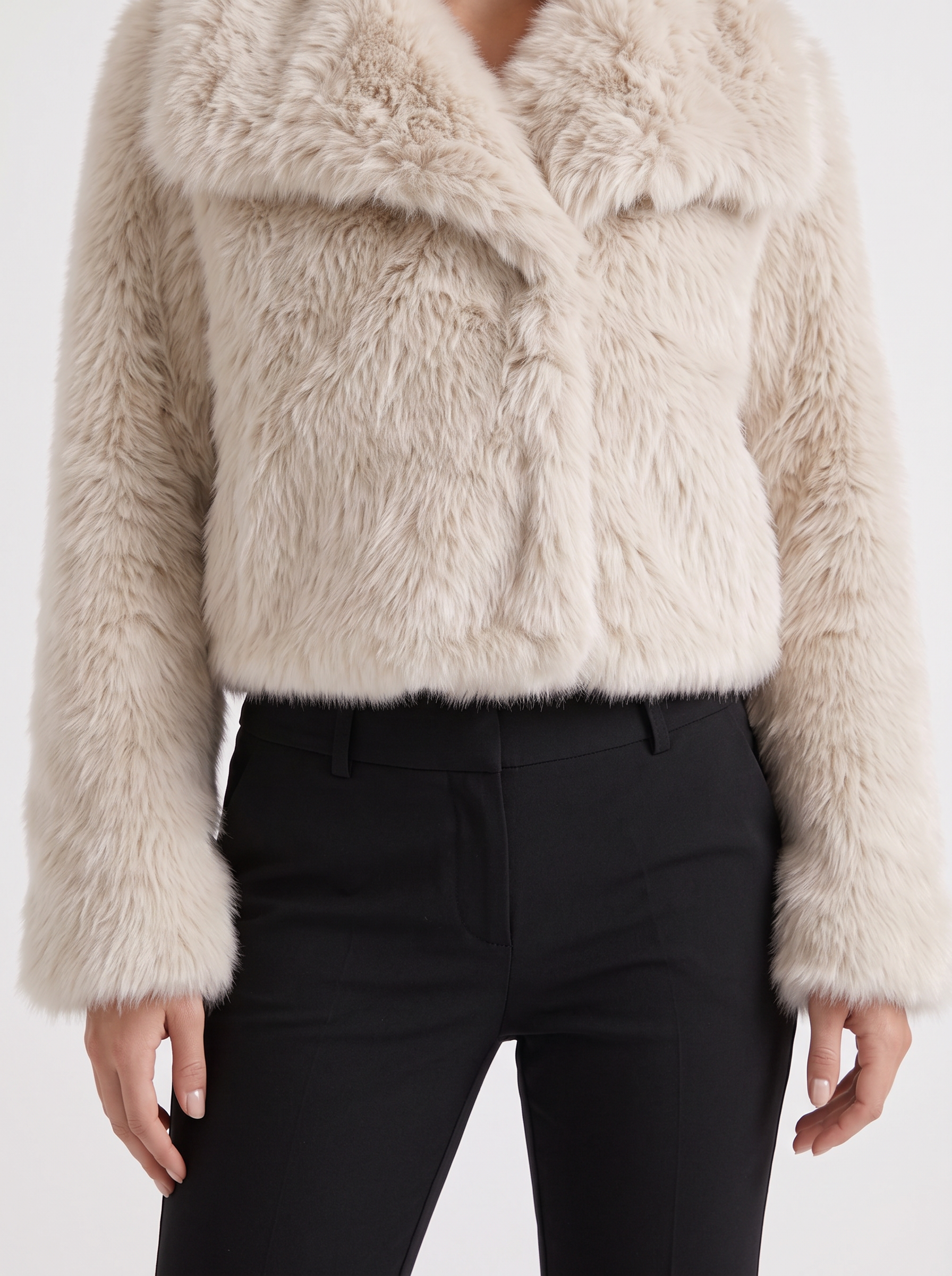 Talia Shaggy Jacket - Off White 5