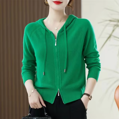 Tavira Knitted Cashmere Hoodie 5