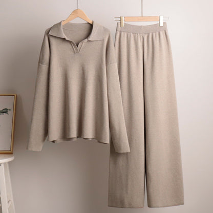 Women's Elegant Casual Outfit – Wide Leg Trousers and Polo Shirt 5
