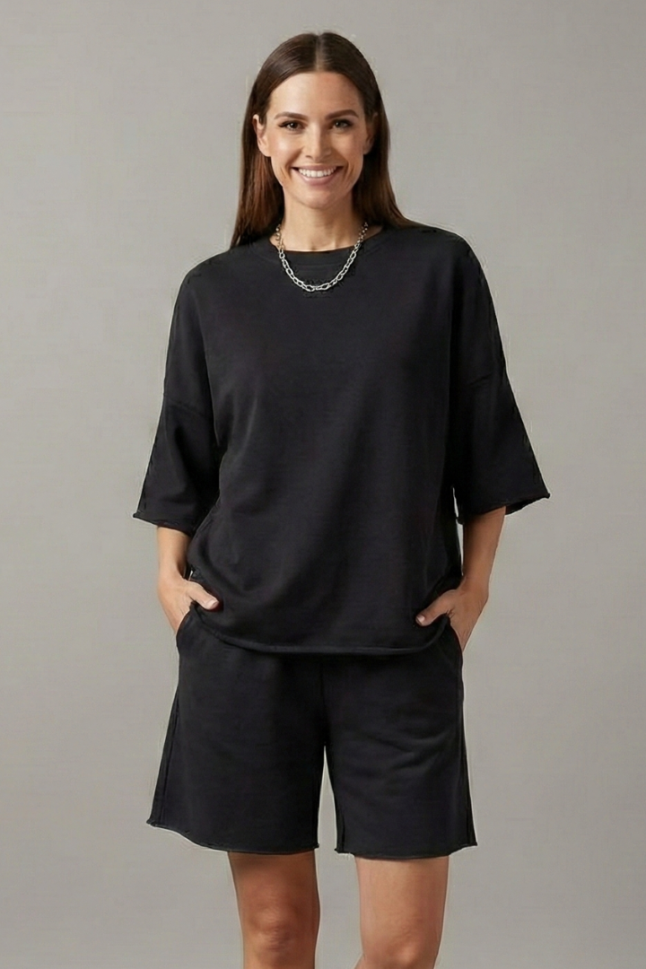 Women’s Two-Piece Set with Crop Top and Drawstring Shorts 7