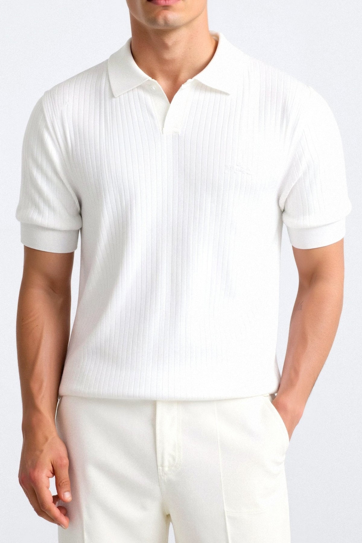 Men's Short Sleeve Ribbed Polo Shirt with Open Collar